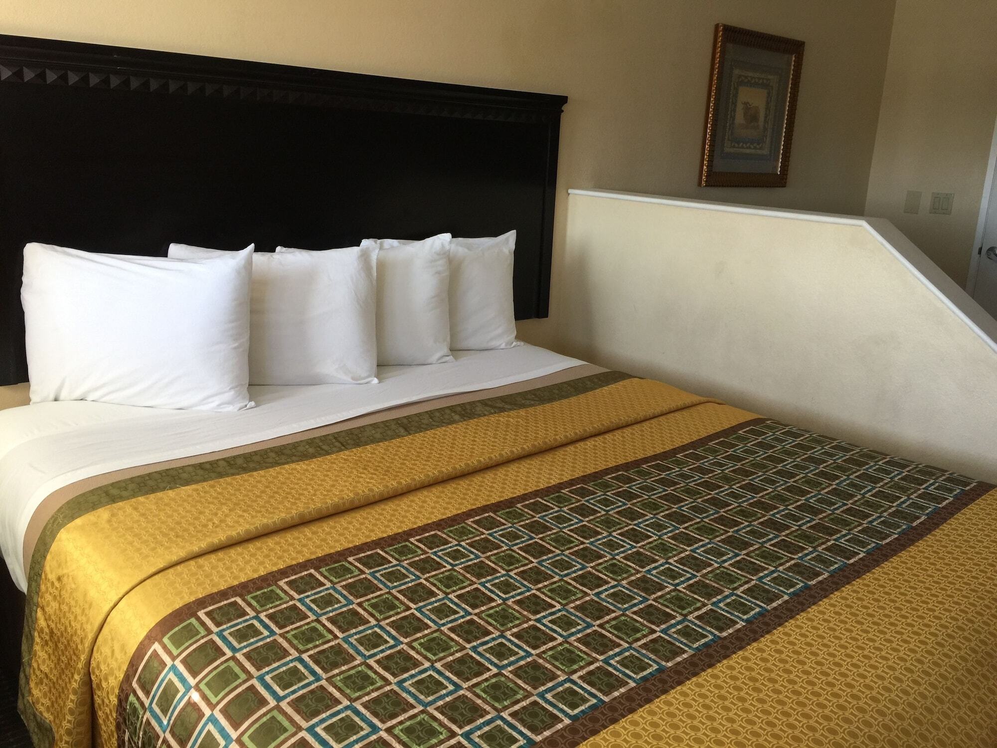 לוס אנג'לס Travelodge By Wyndham Chatsworth מראה חיצוני תמונה