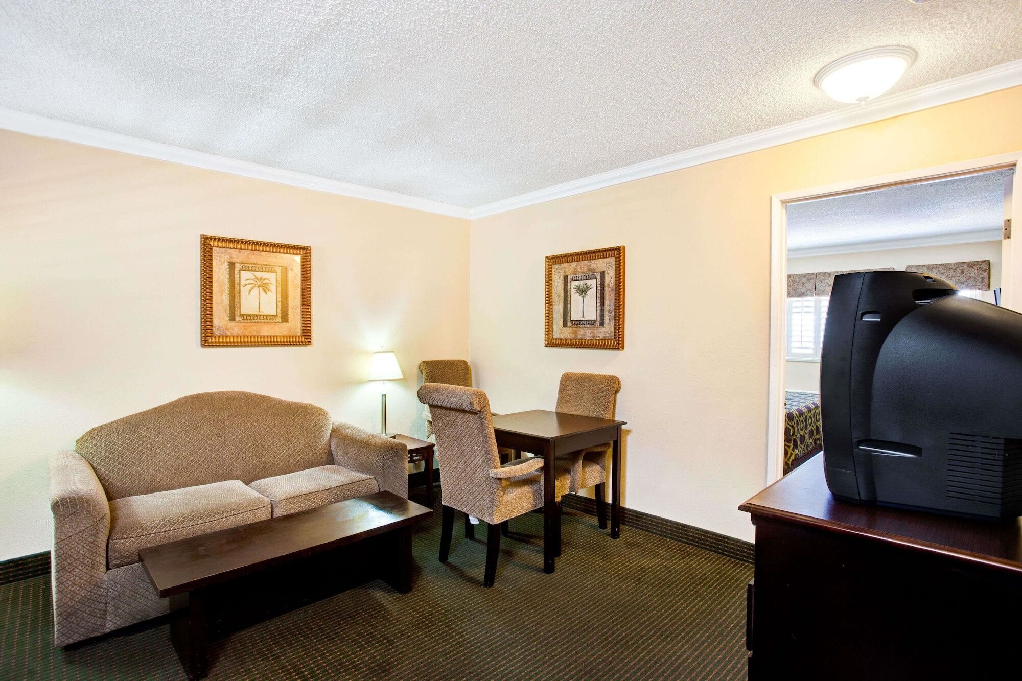 לוס אנג'לס Travelodge By Wyndham Chatsworth מראה חיצוני תמונה